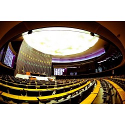 No Paraná, Vinte e Três deputados federais buscam a reeleição